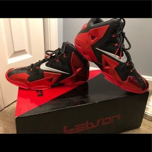 Nike Lebron XI